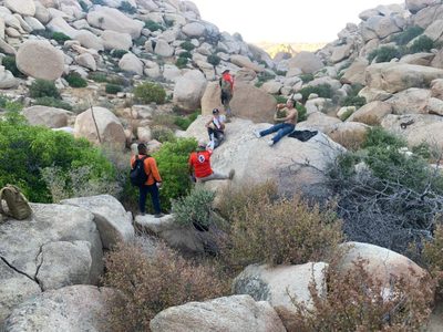 "Guía" abandona a cinco migrantes en La Rumorosa
