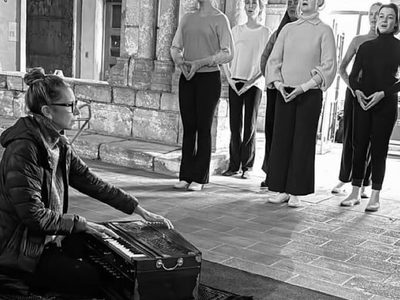Magos Herrera trae a México la ópera “Primero Sueño” de Sor Juana tras su estreno en Nueva York