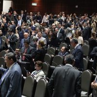 Diputados reciben bono navideño, excepto Clouthier, Morena y MC