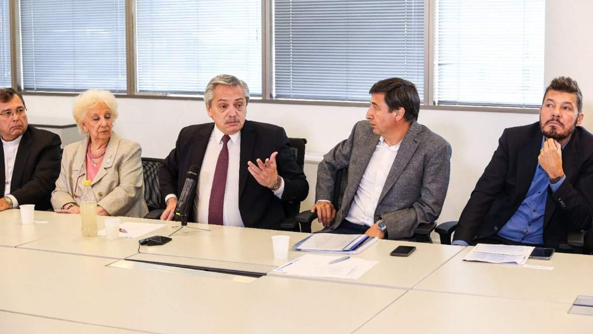 Alberto Fernández y Daniel Arroyo. Fuente: (Twitter)