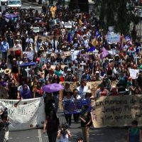 Exigen mayor seguridad en la UNAM con marcha en memoria de Aideé y Lesvy