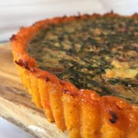 Tarta de espinaca sin harinas: la receta saludable con base de calabaza