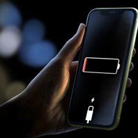 Las dos funciones que descargan rápidamente la batería de tu celular: mirá cómo desactivarlas