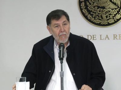 Fernández Noroña explota contra la prensa que le cuestiona su casa de 12 millones de pesos