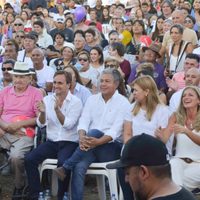 En un acto multitudinario, Figueroa realizó el lanzamiento de “Neuquinizate”