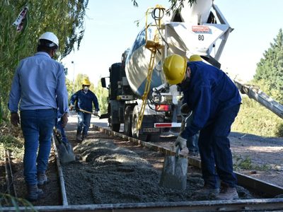Avanza la obra del nuevo paseo costero que tendrá Neuquén Capital