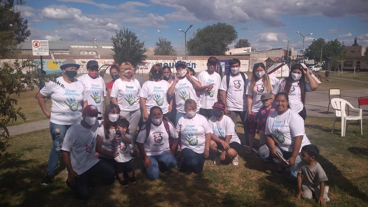 Está organizado por la Fundación Abrazando Corazones y el Centro de Estudios Terciarios del Comahue. Fuente: (Facebook)