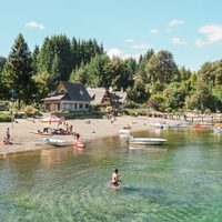 Villa La Angostura comenzó su temporada de verano y ya cuenta con el 90% de ocupación