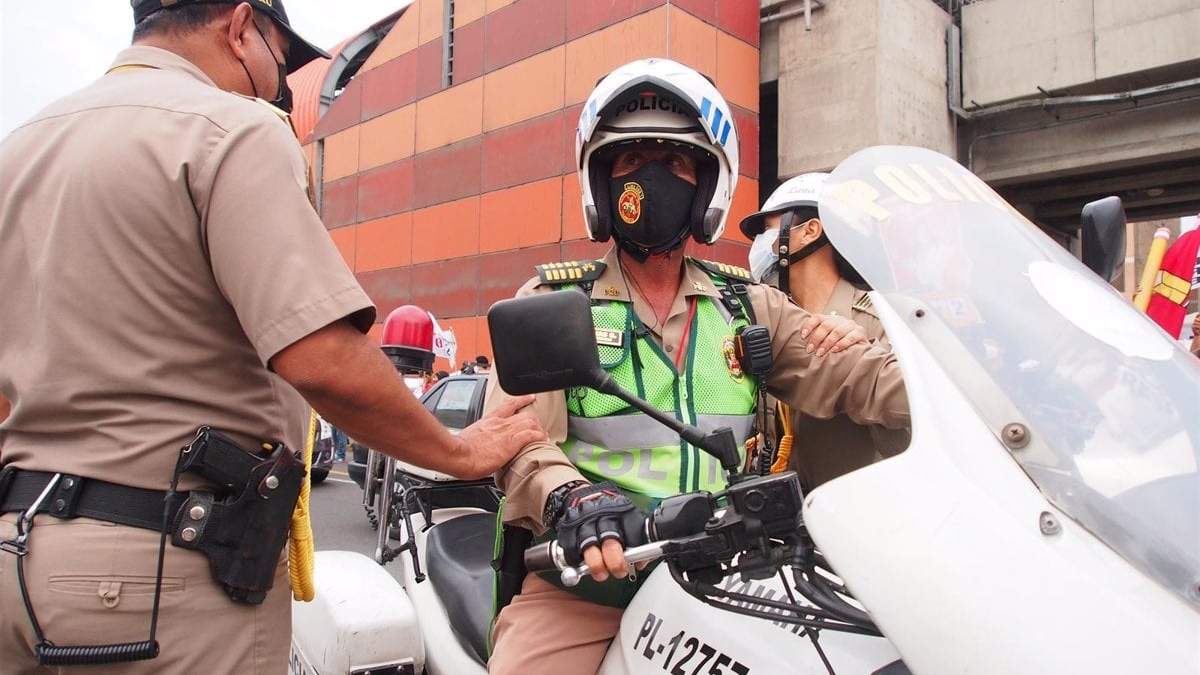 Policía de Perú