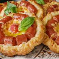 Canastitas de salchicha y queso: para una cena exprés, creativa y con mucho sabor