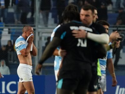 Los Pumas padecieron a los All Blacks