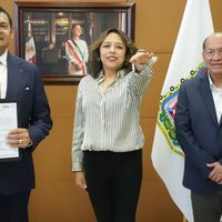 Alejandro Armenta nombra a exregidora de Amozoc como secretaria de Ciencia y Tecnología