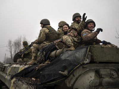 Conmoción por el autoatentado de Rusia a un soldado que estaba a punto de rendirse en Ucrania