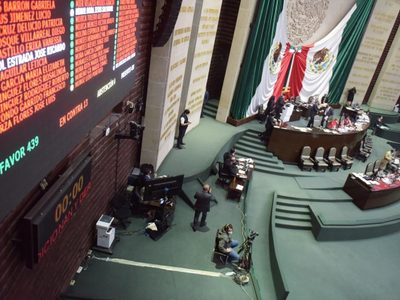 Diputados aprueban iniciativa presidencial sobre pensiones y Afores