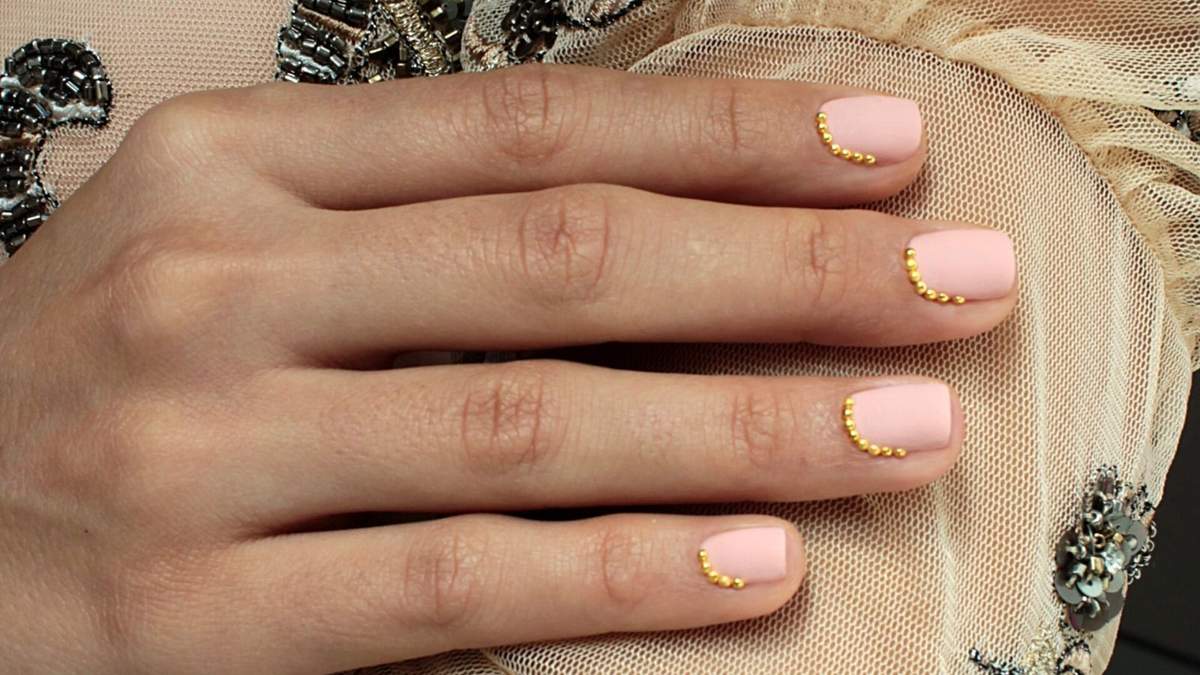 Nail art de otoño. Fuente: (Twitter)