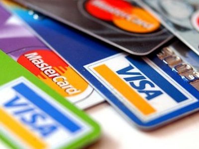 Millones de argentinos abandonaron el uso de tarjeta de crédito