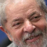 Fiscalía presenta cargos por corrupción contra Lula y su esposa