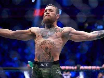 Pese al coronavirus, el duro entrenamiento de McGregor lejos de las polémicas