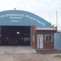 Los bomberos de Centenario salvaron la vida de un bebé