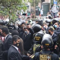 Presidente peruano es citado en la Fiscalía por caso de corrupción