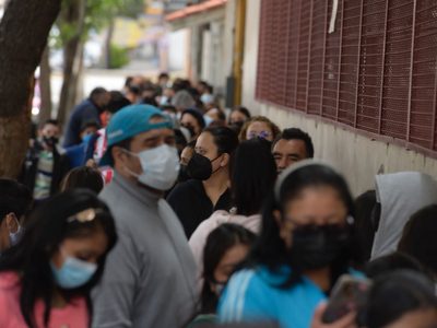 Se disparan de nuevo los contagios de covid-19: casi 21 mil en un día