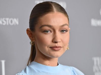 "¡Qué asco!": Gigi Hadid fue fotografiada haciendo algo muy desagradable. ¿No podía esperar?