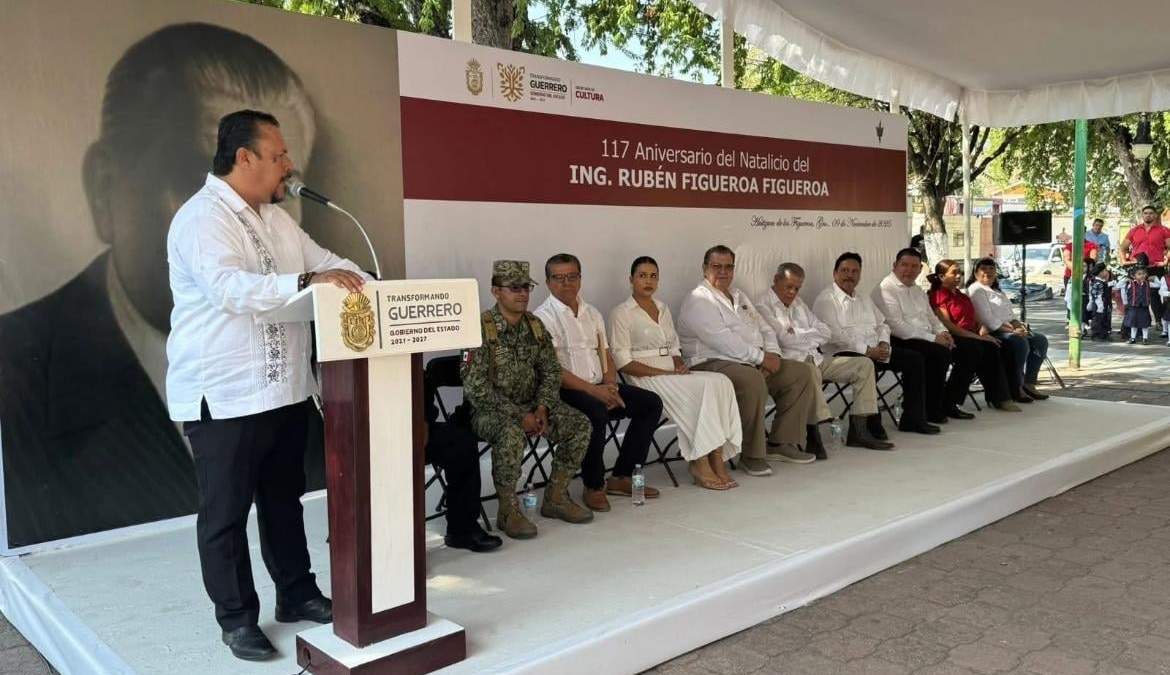 Homenaje a Rubén Figueroa