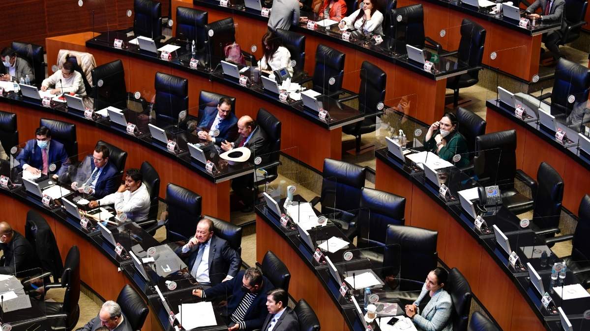 Sesión en el Senado de la República