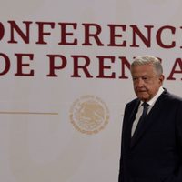 “Hasta Felipe Calderón se atreve a culparnos” por el asesinato de los dos sacerdotes, reprocha AMLO