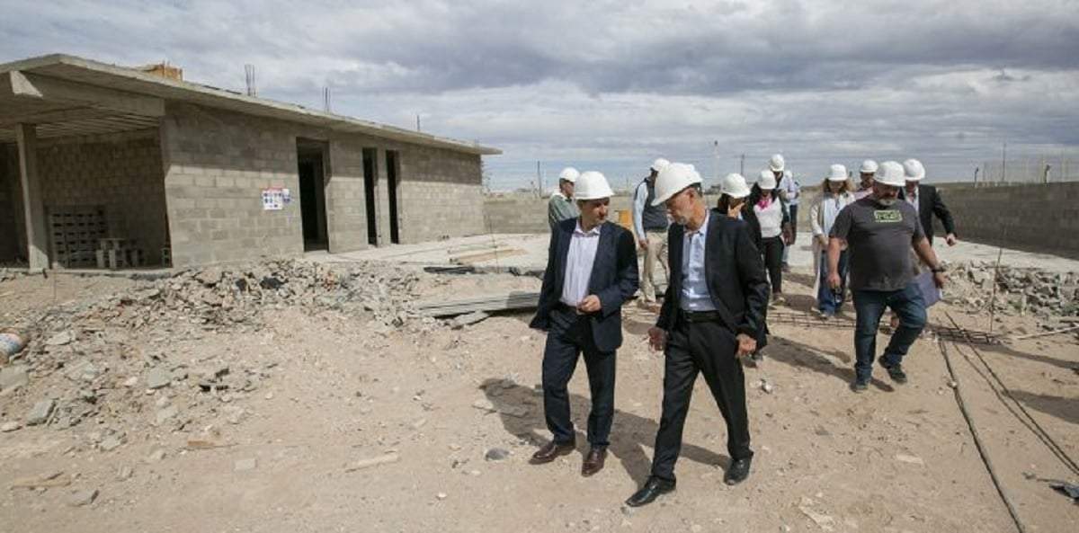 Recorrida oficial por las obras en la Unidad 11. Fuente Gobierno de Neuquén