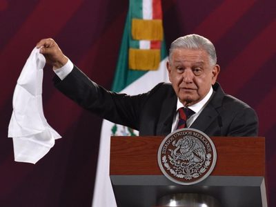 AMLO arremete contra Proceso, Aristegui y Jorge Ramos