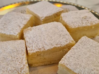 Cuadraditos de ricota: tentate con la receta fácil, rendidora y perfecta para tus tardes a puros mates