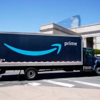 Amazon descarta mostrar costos adicionales por aranceles en su sitio en línea