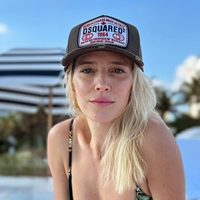 Elegante y muy a la moda: el traje de baño que Luisana Lopilato lució en México y que es tendencia