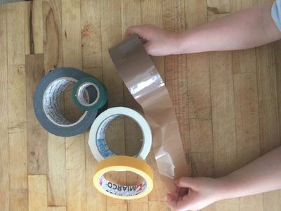 No tires los rollos de cinta adhesiva vacíos, creá este proyecto original para guardar tus accesorios