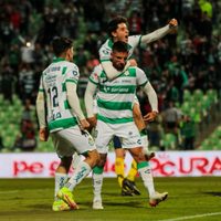 Santos Laguna derrota 2-0 al Atlético San Luis y clasifica a la Liguilla