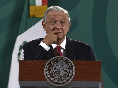 Gerardo Esquivel se volvió “ultra tecnócrata”; sí se puede destinar apoyo del FMI a deuda: AMLO