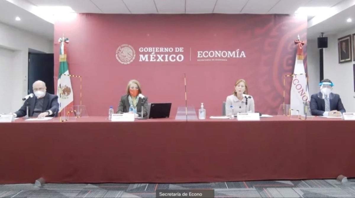 Conferencia de la secretaria de Economía, Tatiana Clouthier