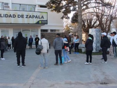 Vecinos de Zapala reclamaron que hace 10 años que no hay soluciones habitacionales