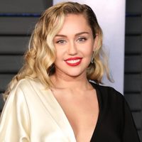 ¿Otra vez? Controversial foto de Miley Cyrus causando conmoción en las redes