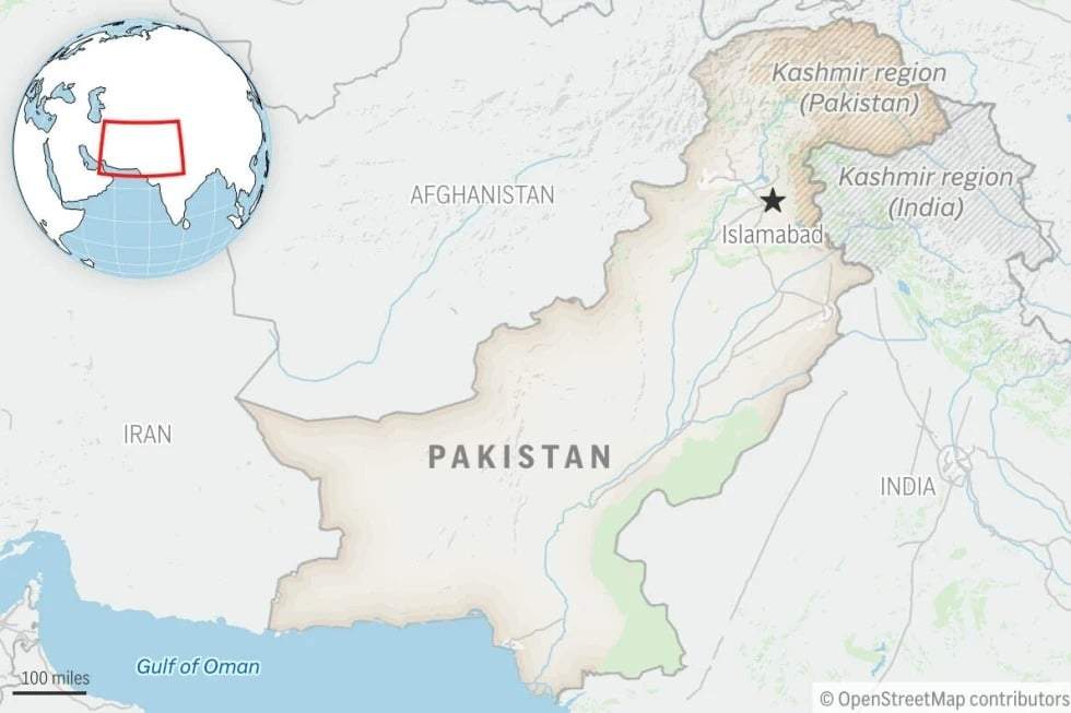 Este es un mapa de ubicación de Pakistán con su capital, Islamabad, y la región de Cachemira.