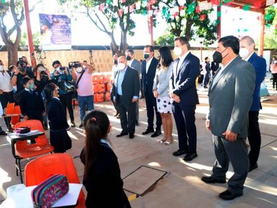 Abre el 25 por ciento de escuelas públicas en Oaxaca de manera semipresencial