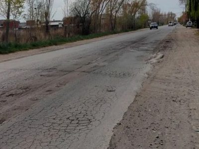 Cipolletti evalúa prohibir el tránsito de camiones por la Circunvalación ante la falta de avances en obras viales