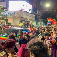 Una multitud participó de la 22° Marcha del Orgullo en la ciudad de Neuquén