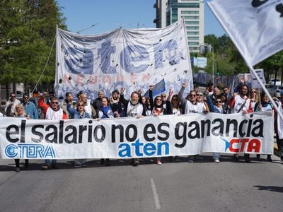 El gremio ATEN instó al gobierno provincial a convocar de manera urgente una mesa de negociación