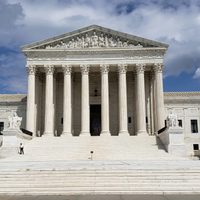 Biden crea comisión para estudiar la reforma del Tribunal Supremo