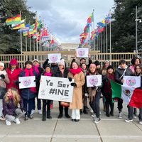 Mexicanos protestan en apoyo al INE frente a la sede de la ONU en Ginebra, Suiza (Video)