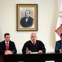 Bolaños Cacho Guzmán renuncia como presidente del TSJ de Oaxaca... ahora van por su inhabilitación