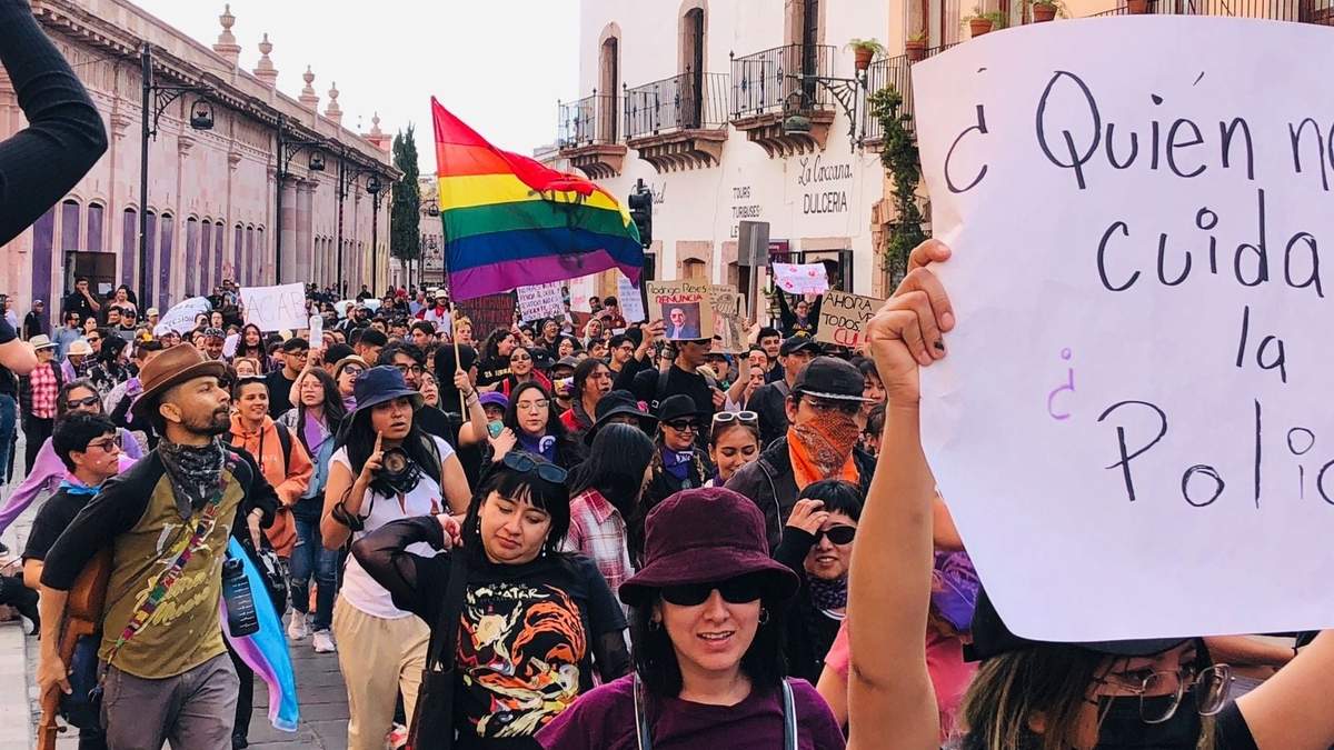 Marcha en Zacatecas tras violencia en la marcha 8M