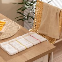 Con repasadores viejos y una lata de pintura, armá este proyecto estilo boho chic para decorar tu casa